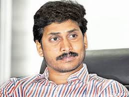 jagan mohan reddy in jail,anathapuram bus accident,jagan about bus accident,jagan in ananthapuram district hospital,jagan mohan reddy vs chandrababu naidu,chandrababu naidu about anathapuram bus acident  అర్ధరాత్రి వరకు ఆస్పత్రిలో జగన్‌..!!